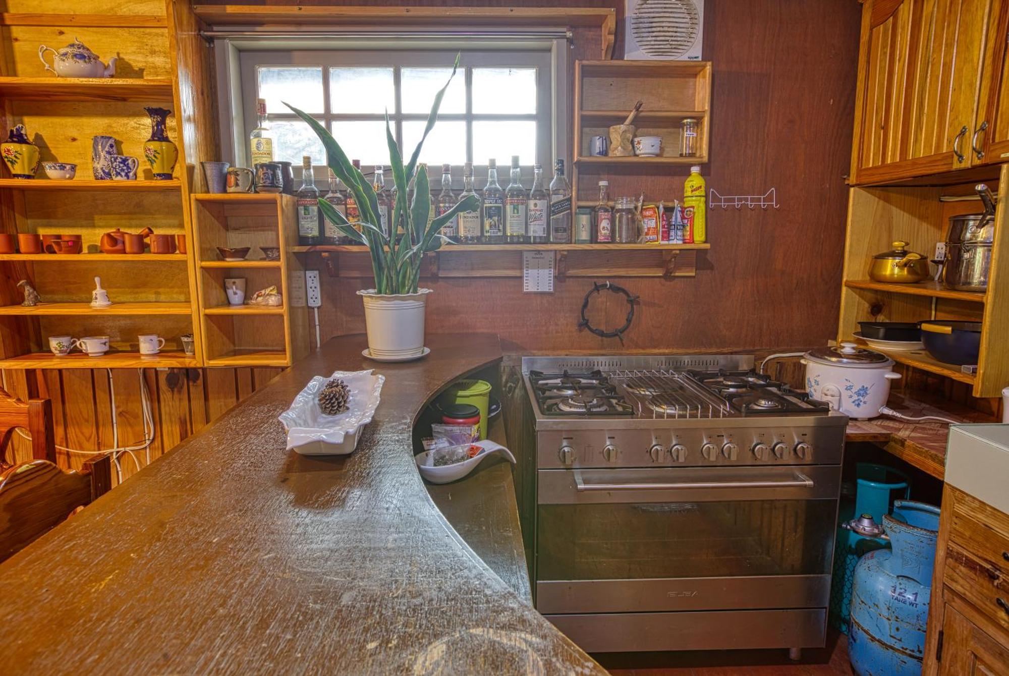 Gina'S Homes Сагада Экстерьер фото